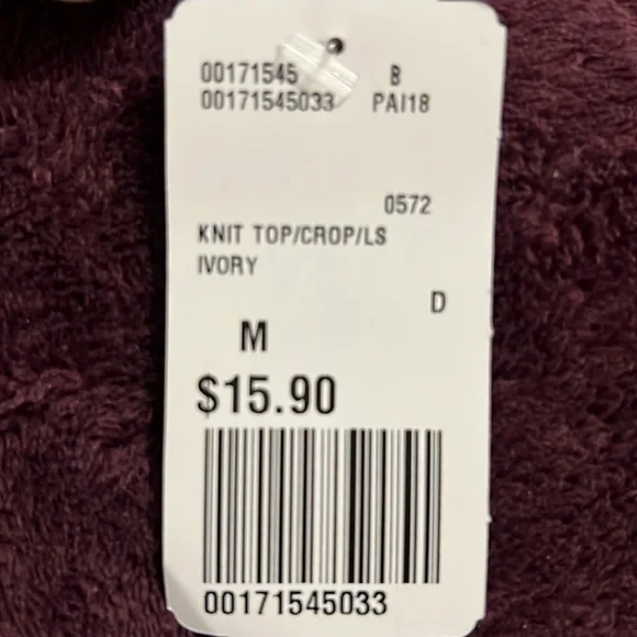 Off white/cream crop top - Picture 2 of 3